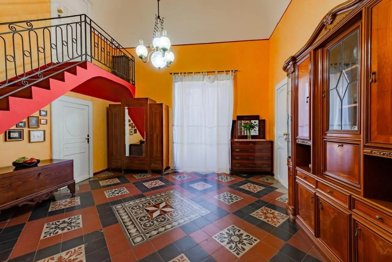 Bed & Breakfast B&B Tommaso Fazello Sciacca Residenza Artistica Italien
