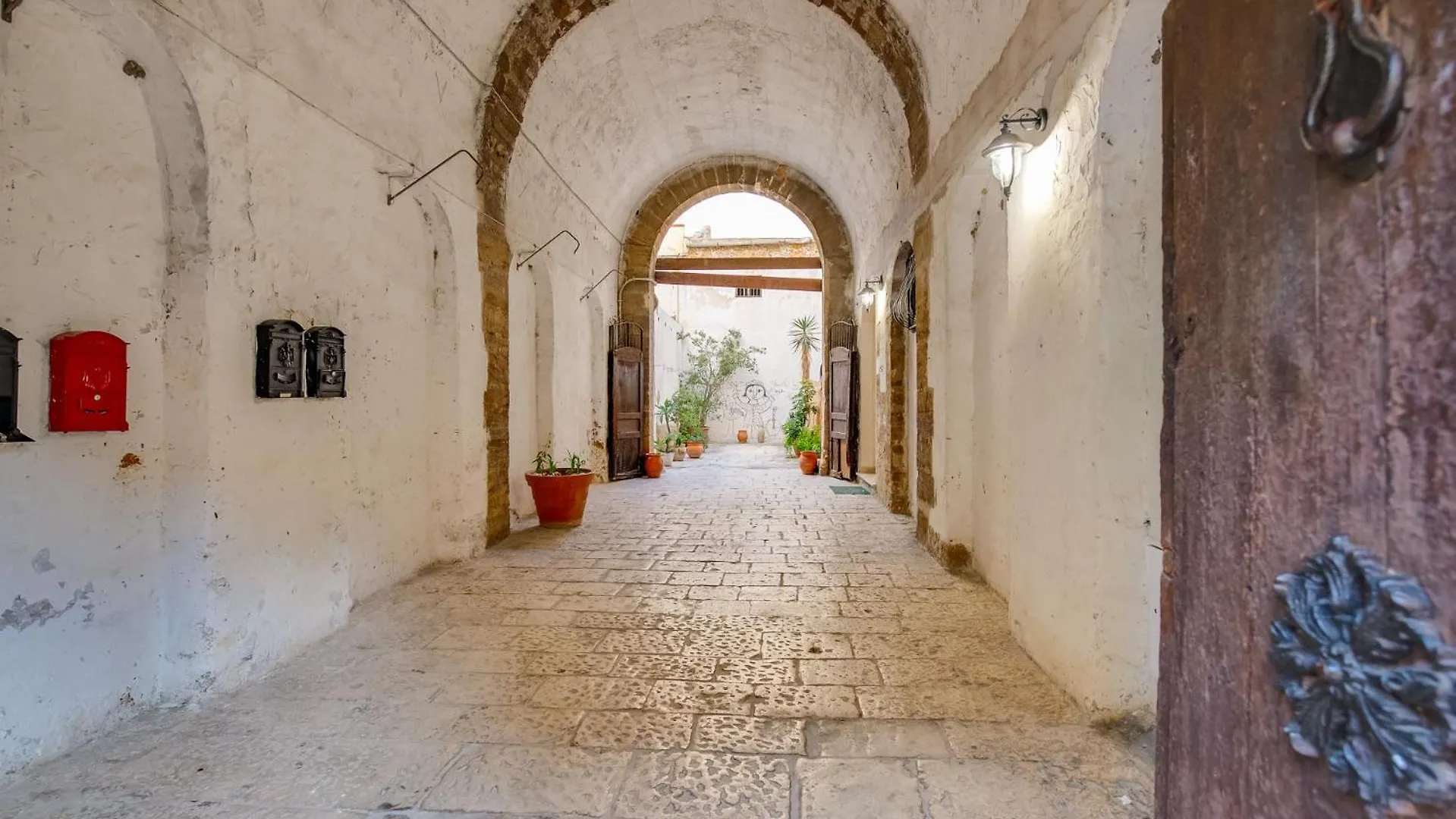 B&B Tommaso Fazello Sciacca Residenza Artistica