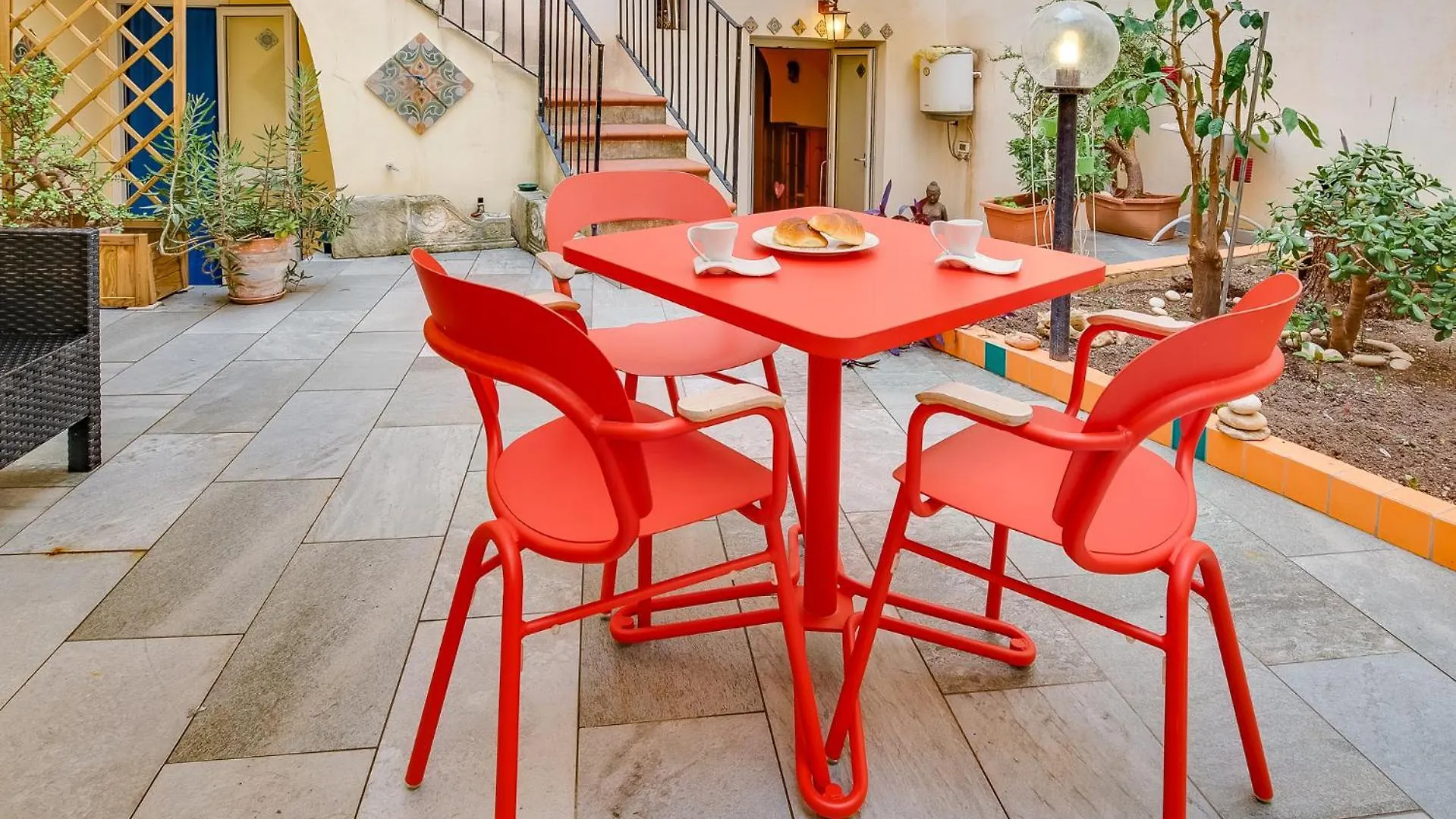 B&B Tommaso Fazello Sciacca Residenza Artistica Couette-café